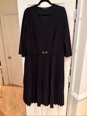 Ellen & Nicole Black V-Neck Pleated Midi Dress with Gold Accent